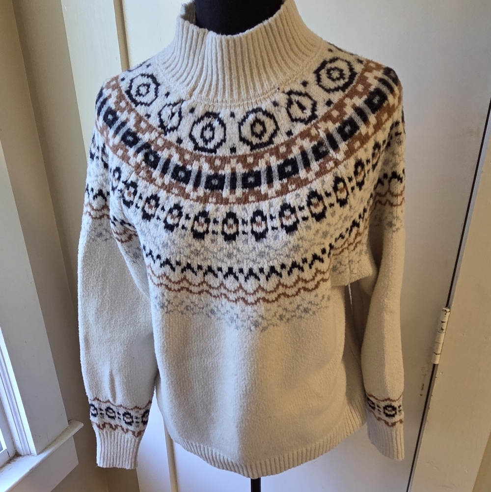 Cozy Cream Patterned Sweater